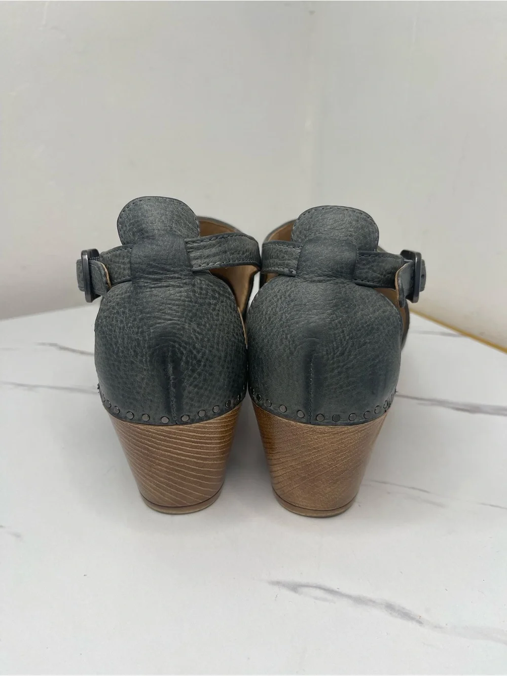 Dansko Sassy Heel Leather Slingback Clogs in Slate Color Sz 39/ 8.5-9
